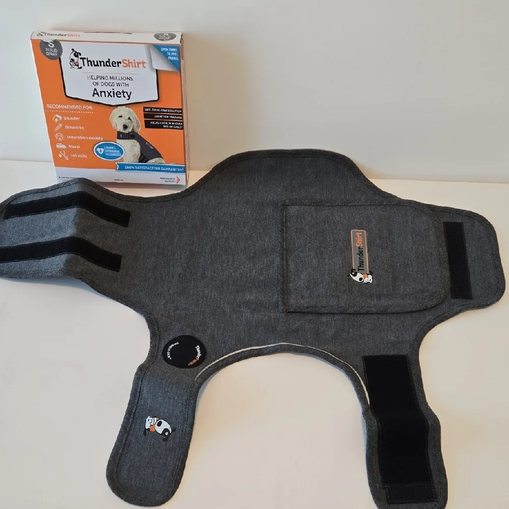 Thundershirt Heather Gray Calming Dog Wrap • Size S • Like New